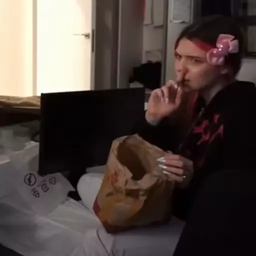 ស្ទីកเกอร์