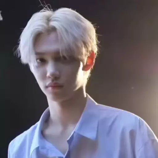 สติกเกอร์