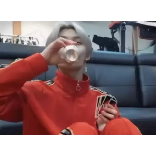 สติกเกอร์